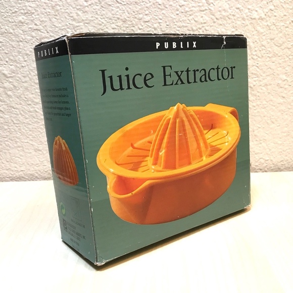 Citrus Juice Extractor. Easy Fresh Citrus Juice. Compact. Sturdy. - Picture 3 of 5